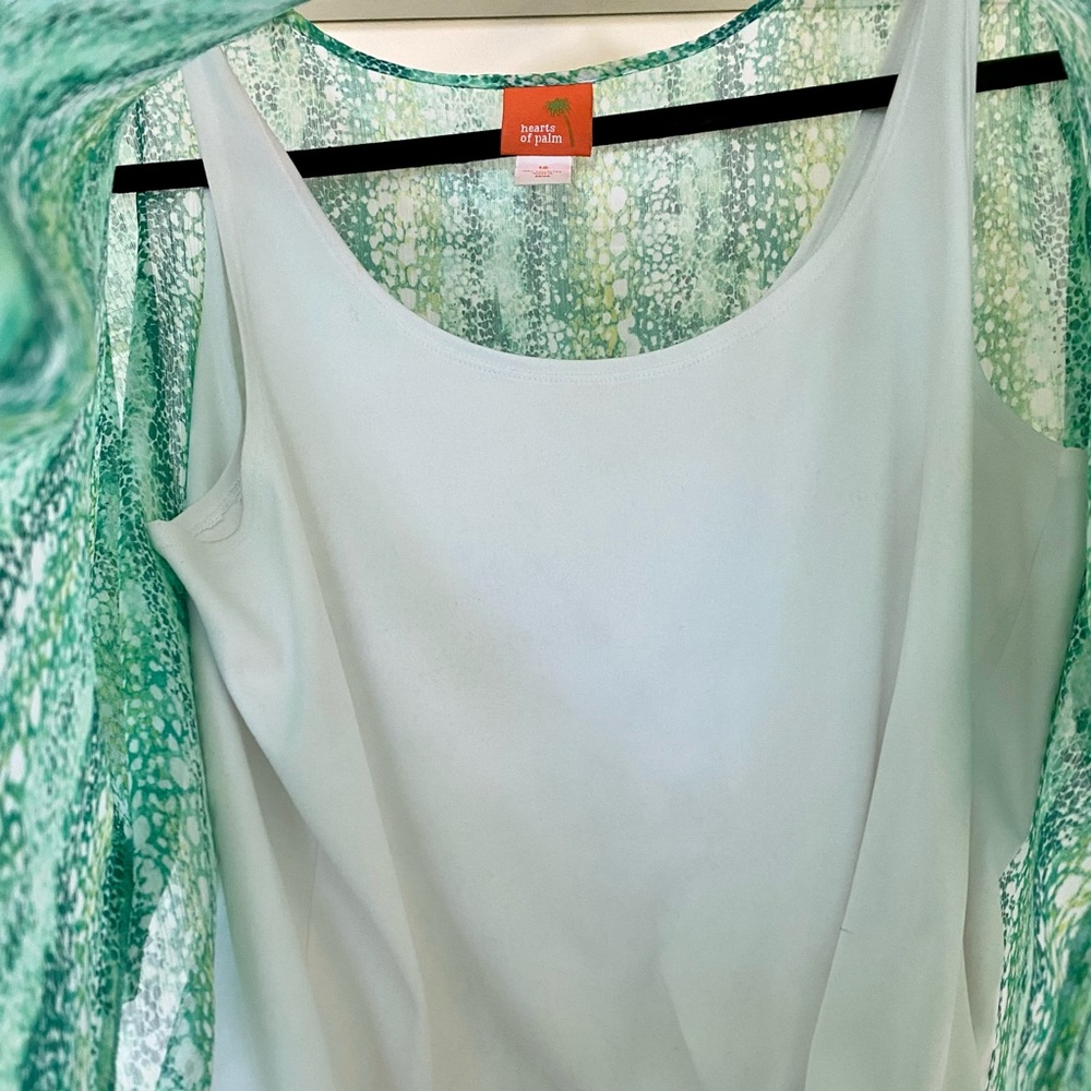 Hearts of Palm - Green Multicolor Top with Rhinestone Detail Sleeves! 💚🤍 - Picture 6 of 7